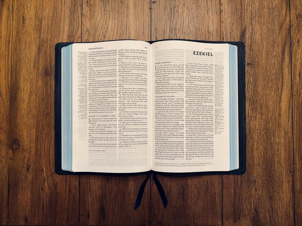 Bible Tour Book Background –&nbsp;Ezekiel